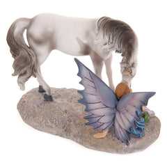 Lisa Parker Tales of Avalon- Unicorns Kiss Fairy